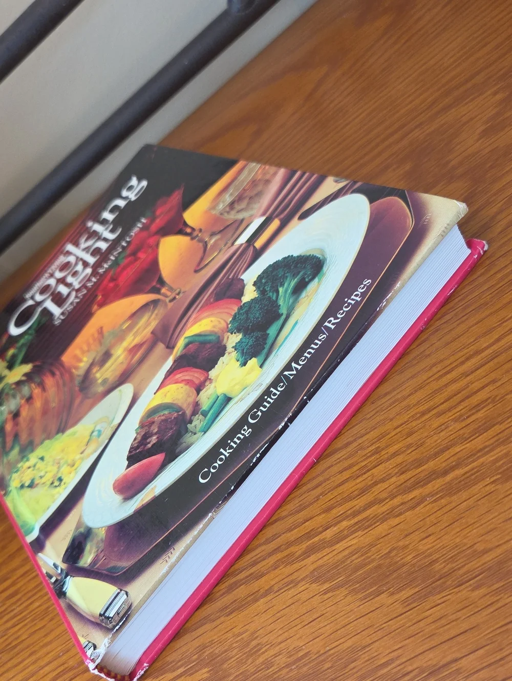 Vtg Southern Living Cooking Light Cookbook - By Susan M. McIntosh